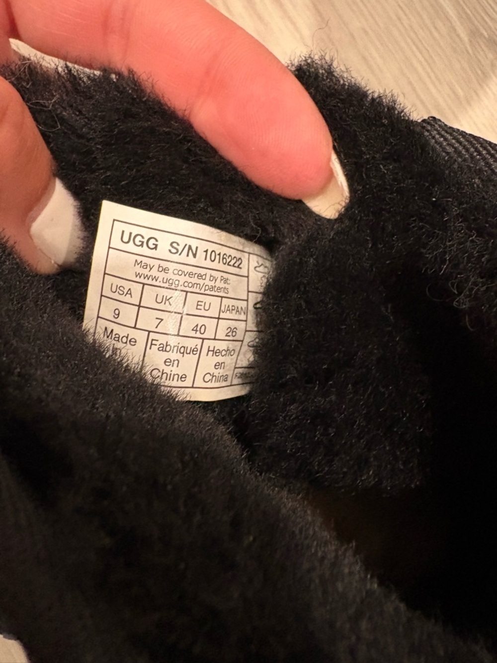 UGG Black Short Shearling Boots - Picture 4 of 4
